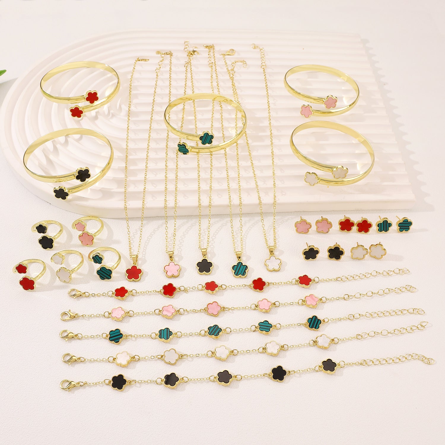 Wholesale Simple Oil Drop Lucky Flower Necklace Bracelet Jewelry Five-piece Set ACC-NE-MY018