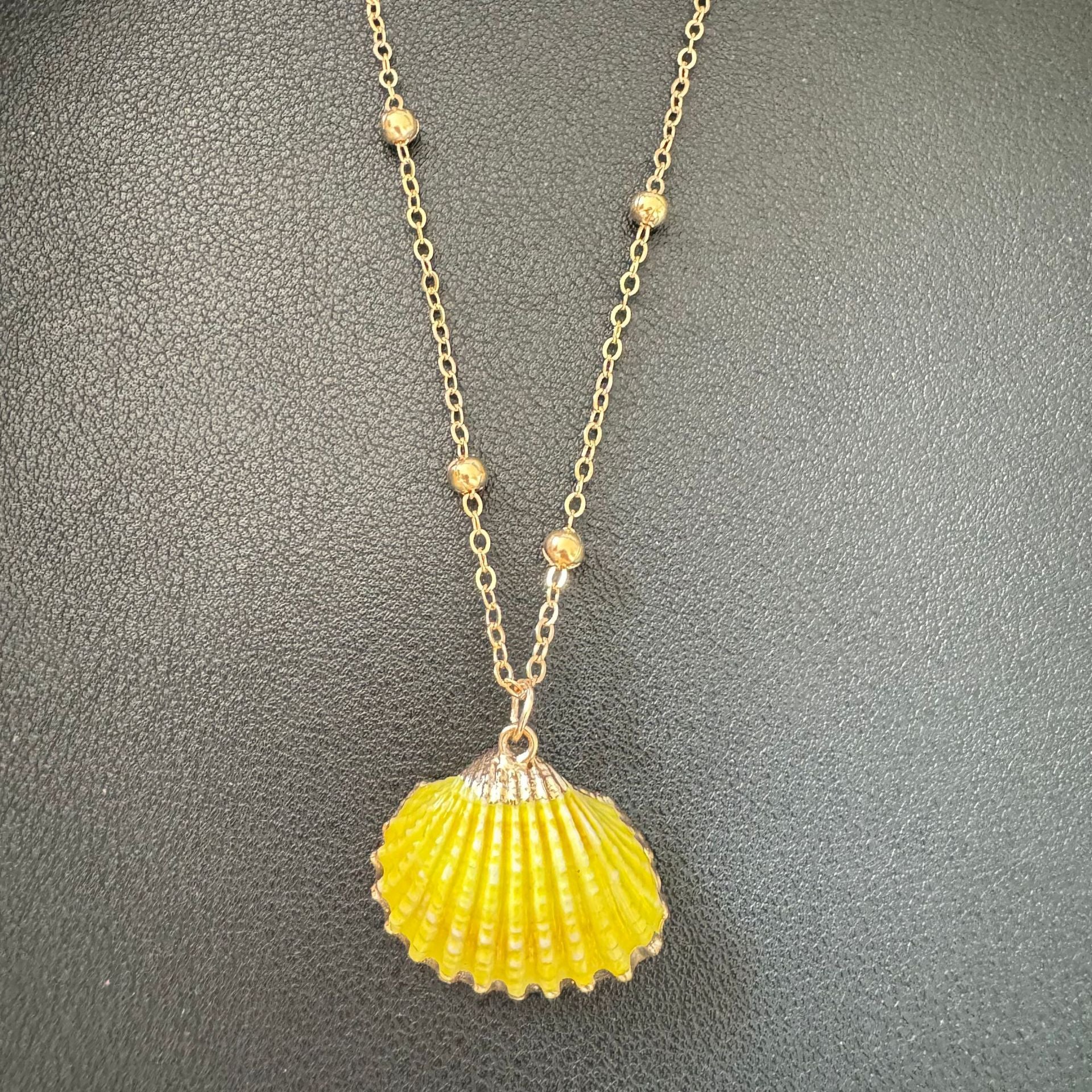 Wholesale Conch Bead Necklace Natural Shell  Beach Natural Necklace