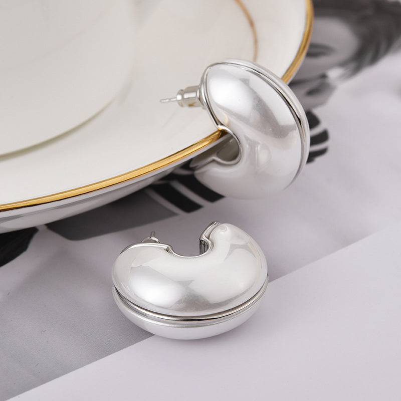 Wholesale Light Luxury Pearl Retro Earrings