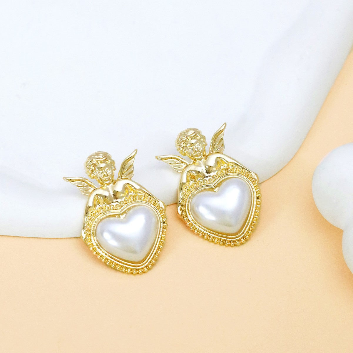 Wholesale Valentine's Day Vintage Angel Pearl Heart Earrings