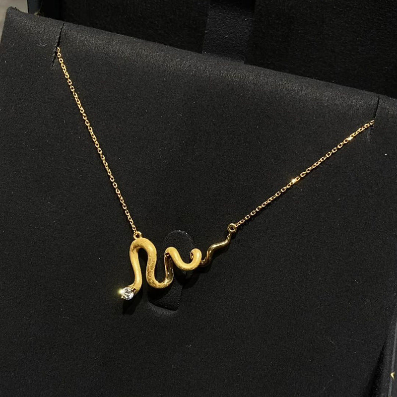 Wholesale light luxury gold snake necklace