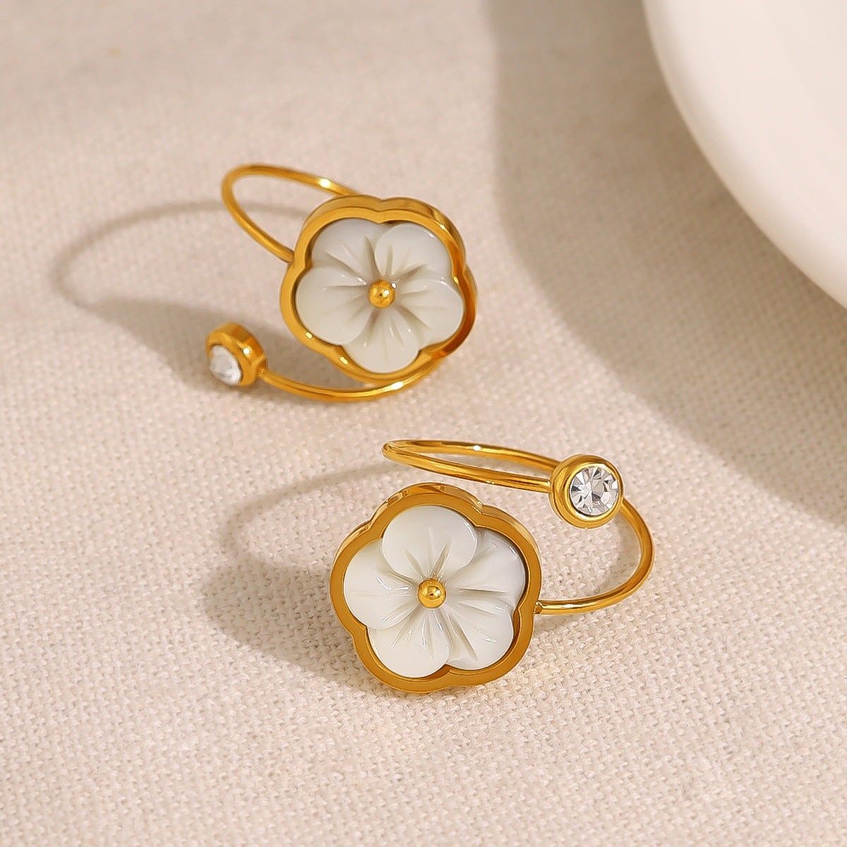 Wholesale  stainless steel open flower ring