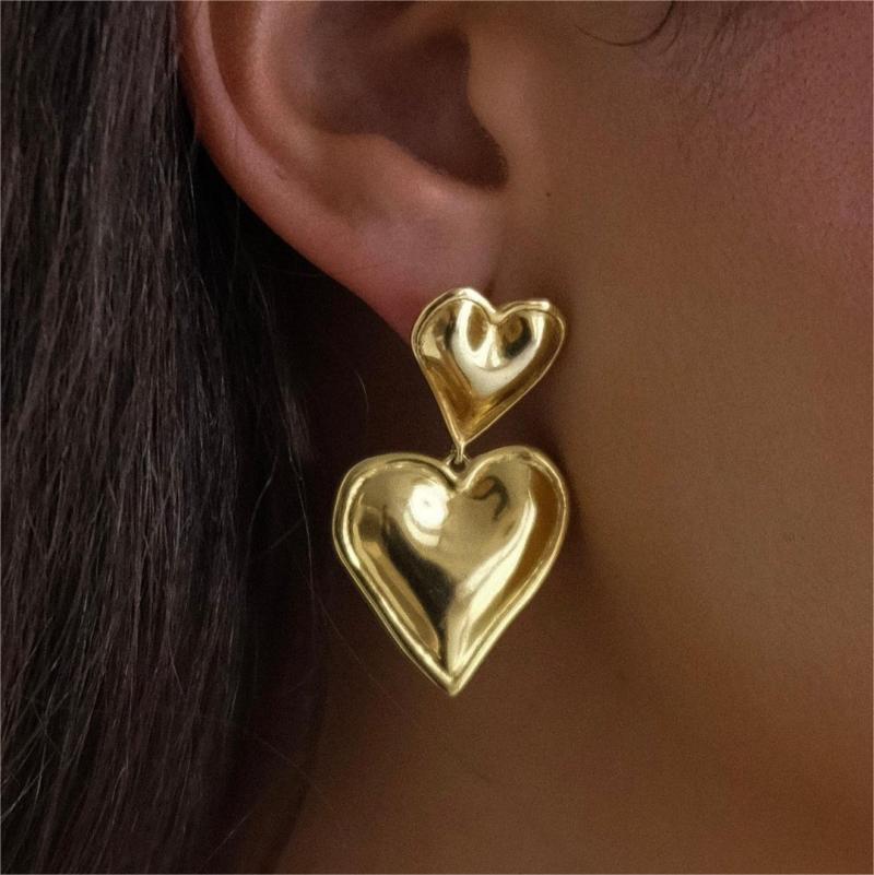 Wholesale Love Stainless Steel Earrings Heart Shaped 18k Gold Plated Earrings Ear Studs ACC-ES-LiQuan005