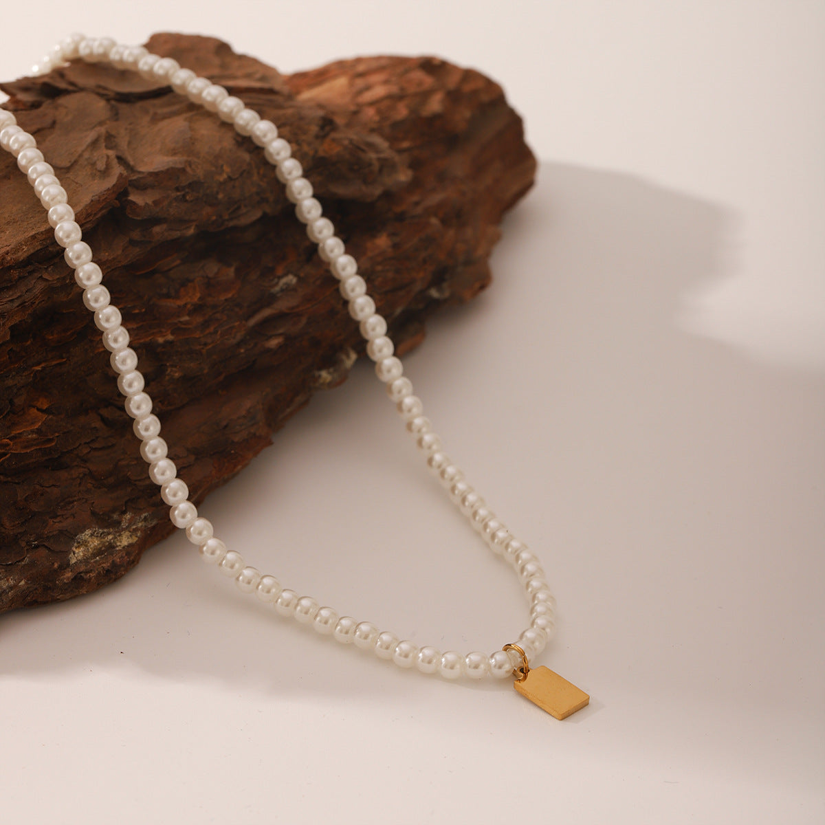 Wholesale Pearl Necklace  All-match Collarbone Chain Light Luxury Elegant Beaded Necklace