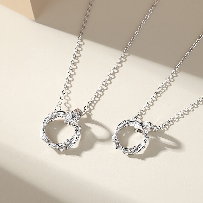 Wholesale alloy thorn ring couple ring necklace