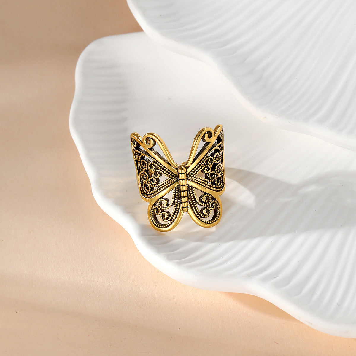 Wholesale Retro Butterfly Ring Opening Adjustable Animal Ring