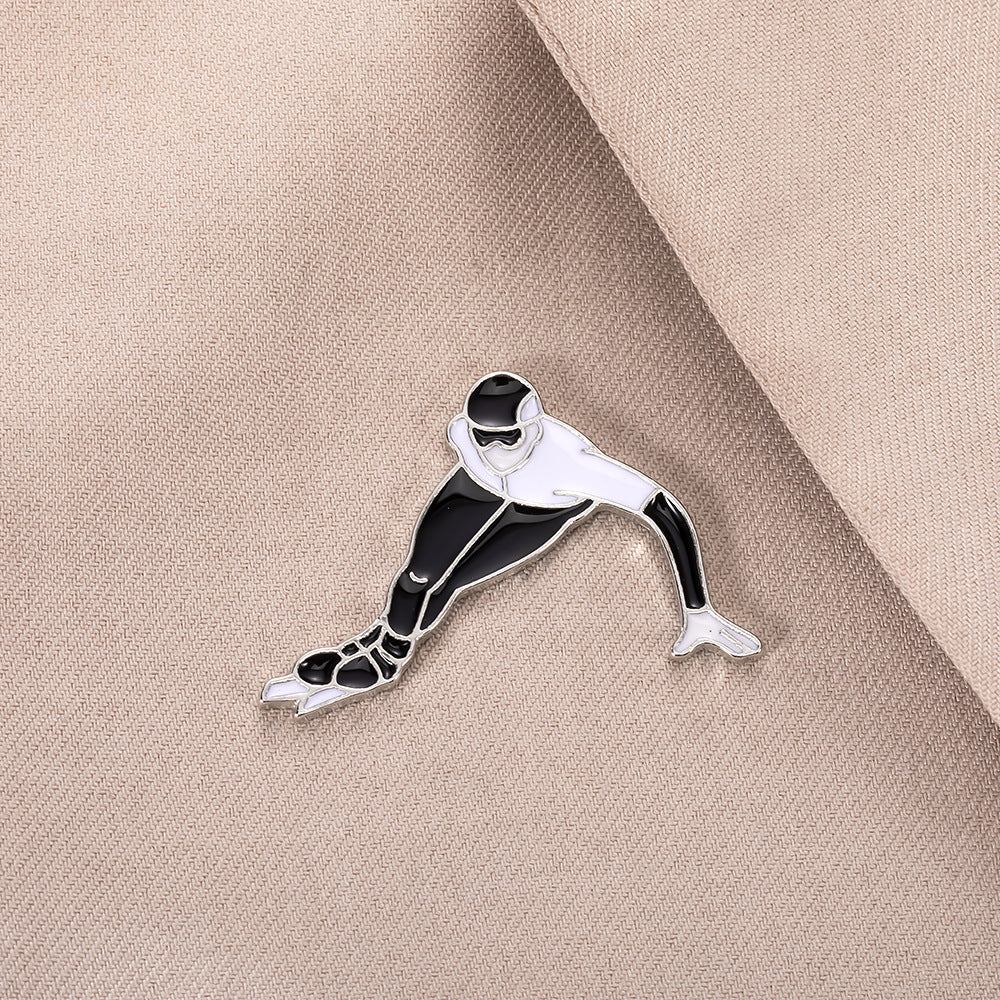 Wholesale Creative black-and-white athletes short track speed skating over the bend posture modeling alloy brooch