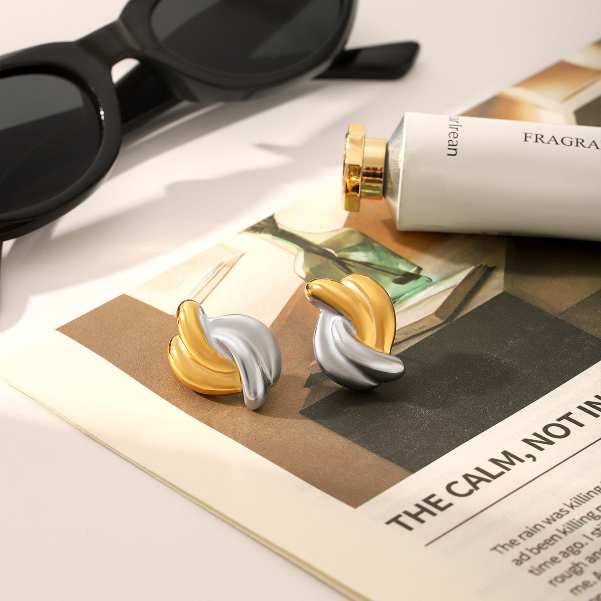 Wholesale  gold and silver color matching geometric twist-shaped stainless steel gold-plated earrings