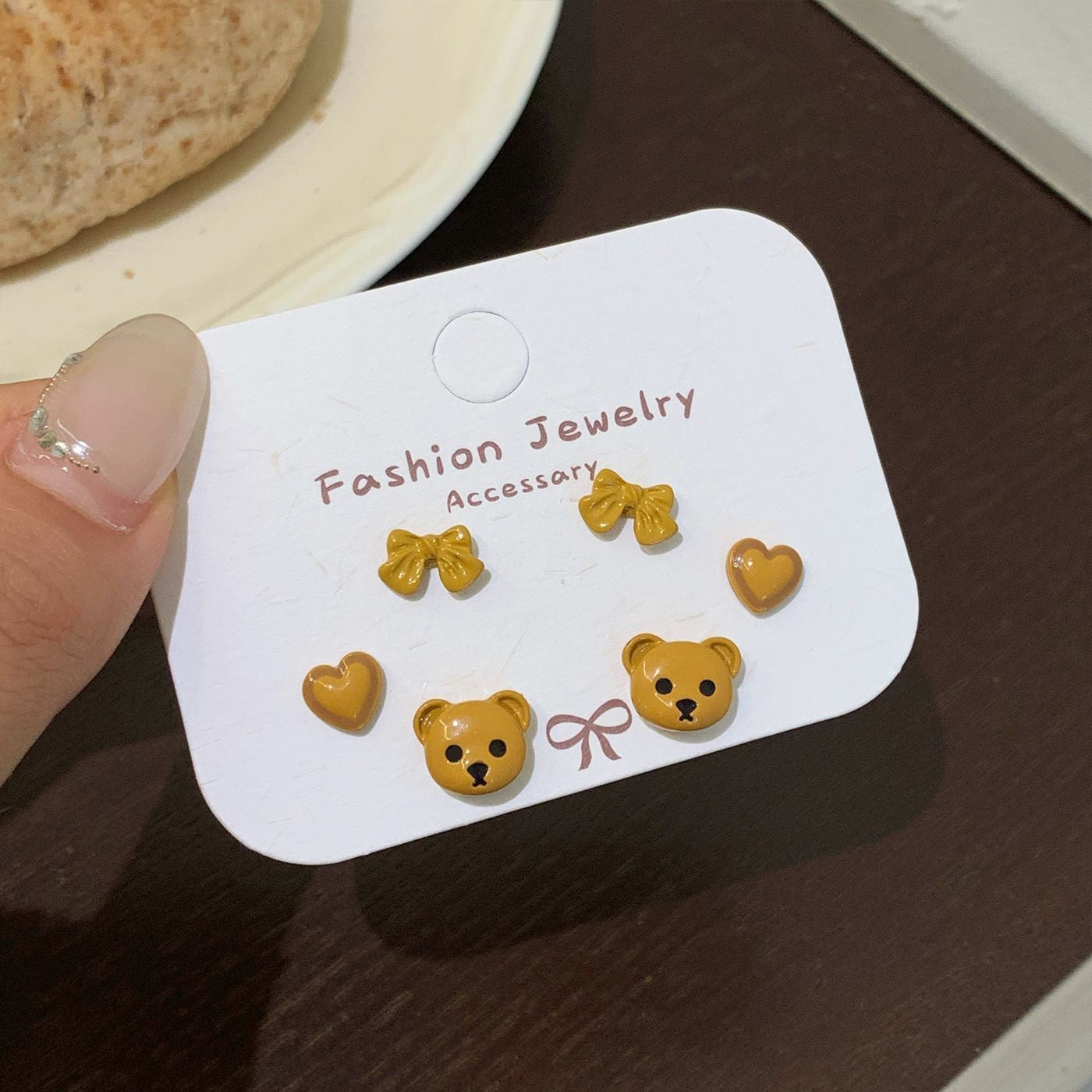 Wholesale Maillard  Silver Needle Stud Earring Set