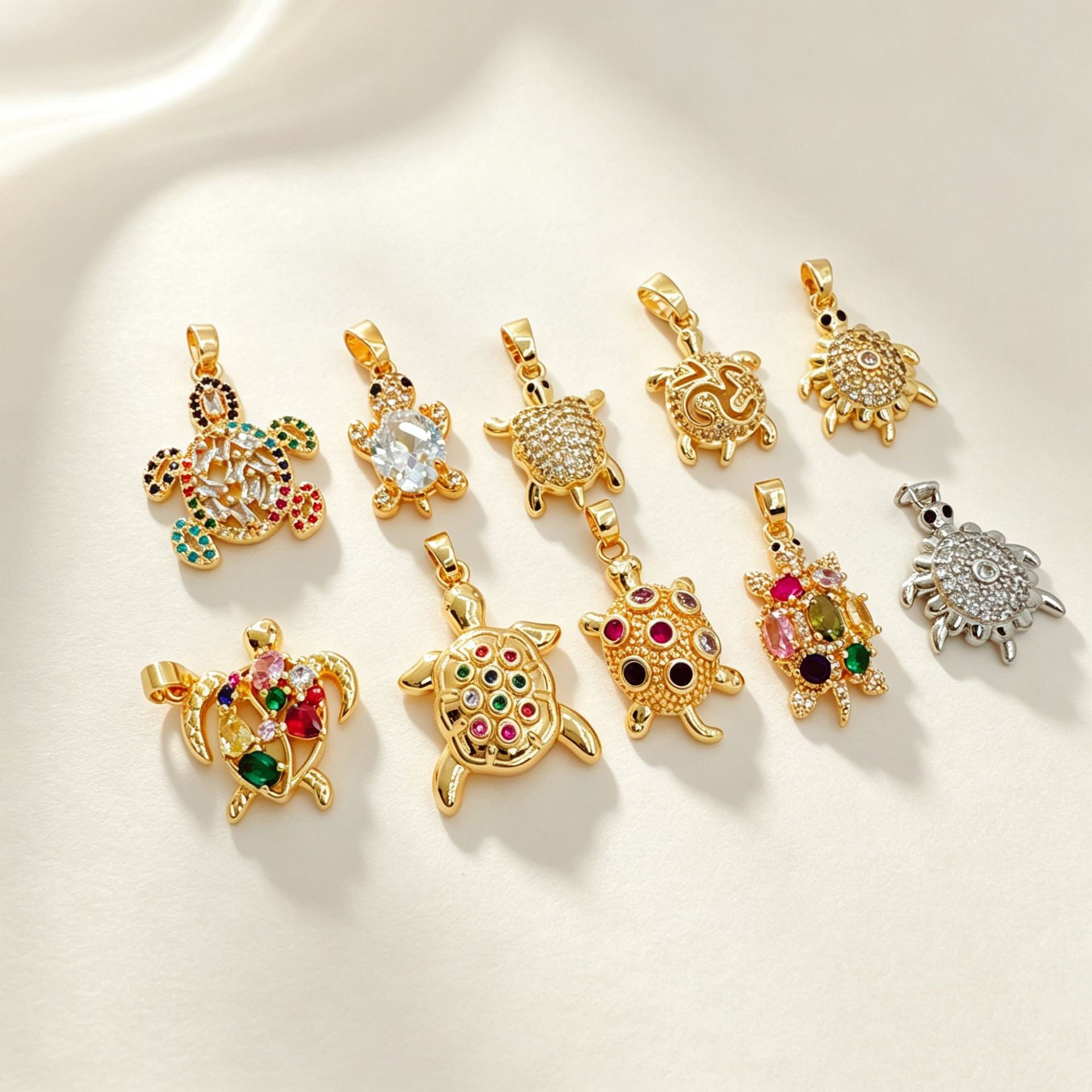 Wholesale Copper Electroplated Crab and Turtle Pendant Necklaces Jewelry for Women Boutique Resale