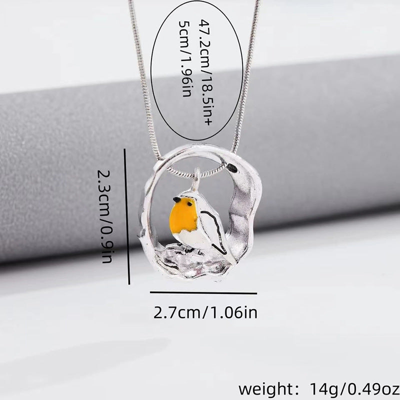 Wholesale Oval Hollow Oil Dropping Bird Necklace Creative Small Animal Pendant