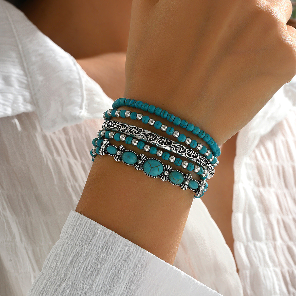 Wholesale Retro Cowboy Turquoise Bracelet Set Women S Handmade Engraved Metal Jewelry 5 Piece Gift Everyday Wear