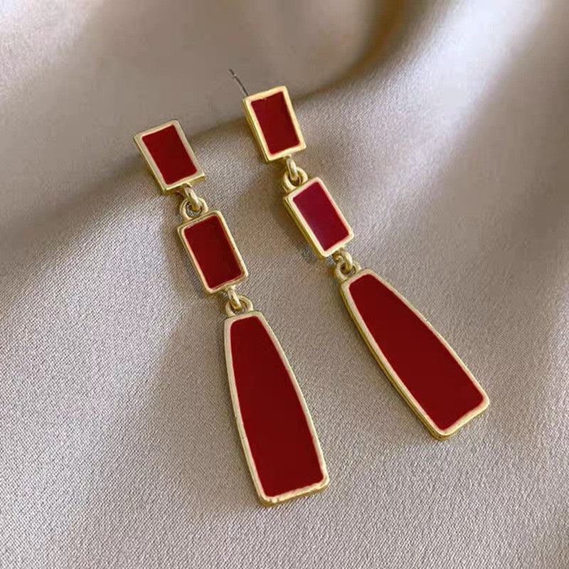 Wholesale Trendy Heart Shape Love Earrings in Burgundy Alloy - Boutique Accessory