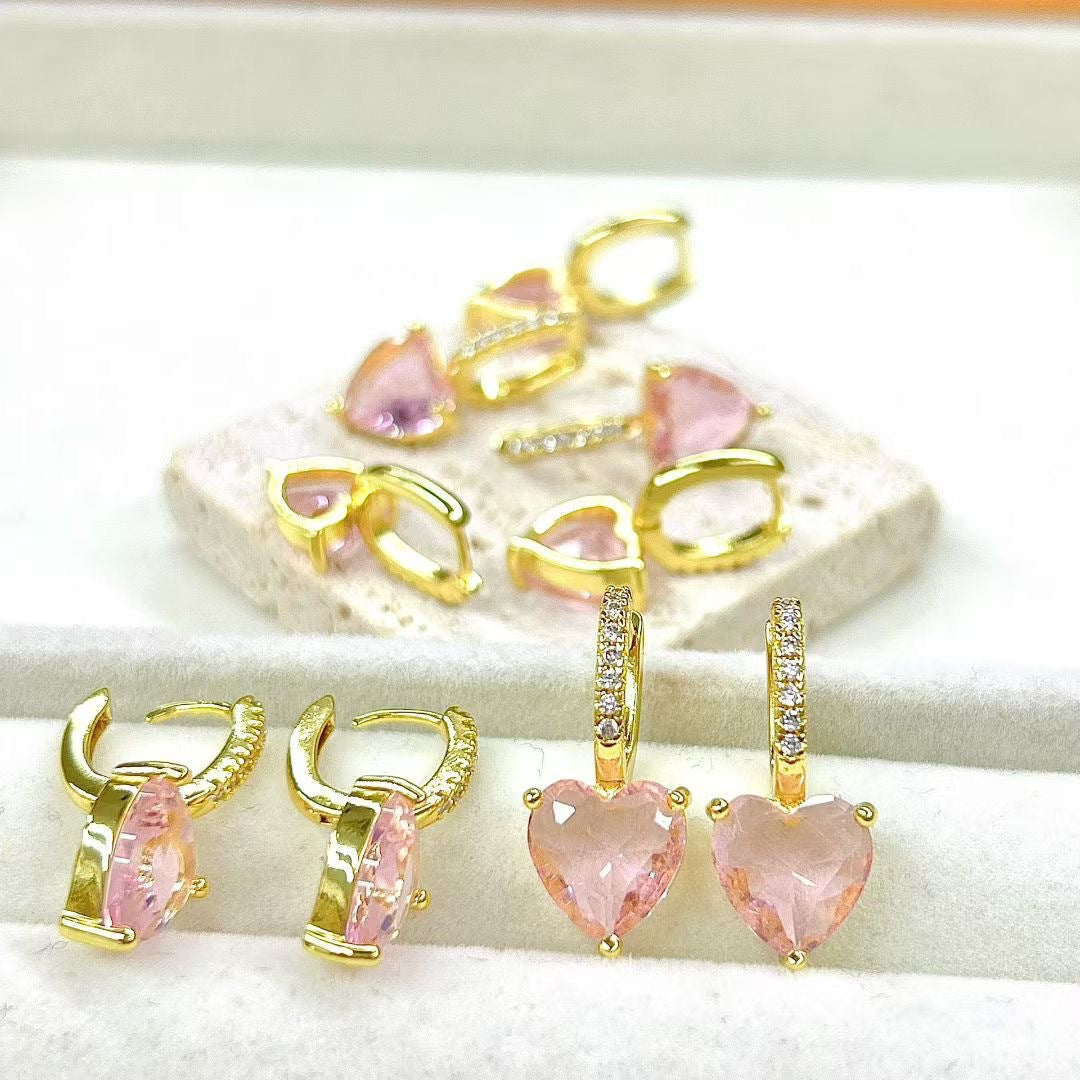 Wholesale Light luxury heart earrings