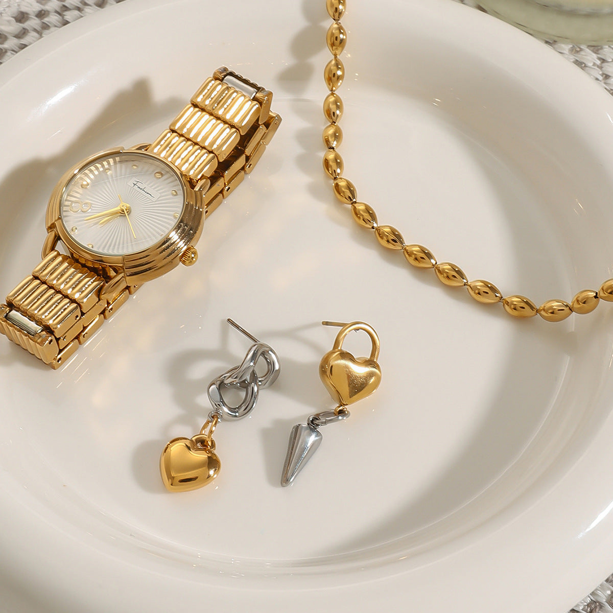 Wholesale  18k gold stainless steel gold and silver color matching love cone chain love earrings