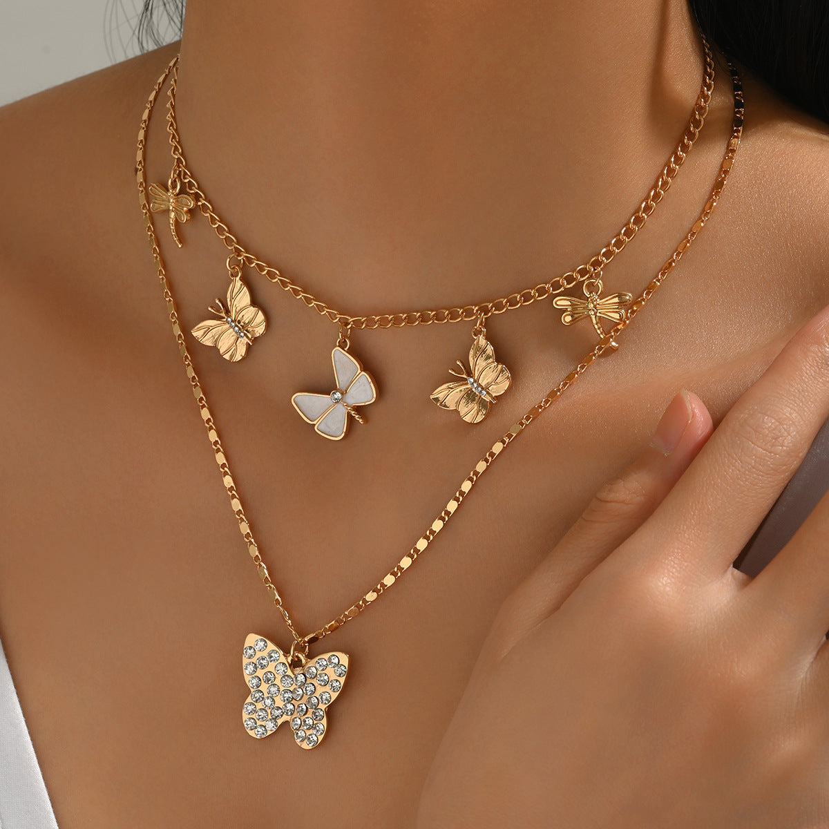 Wholesale metal three-dimensional butterfly and dragonfly pendant necklace