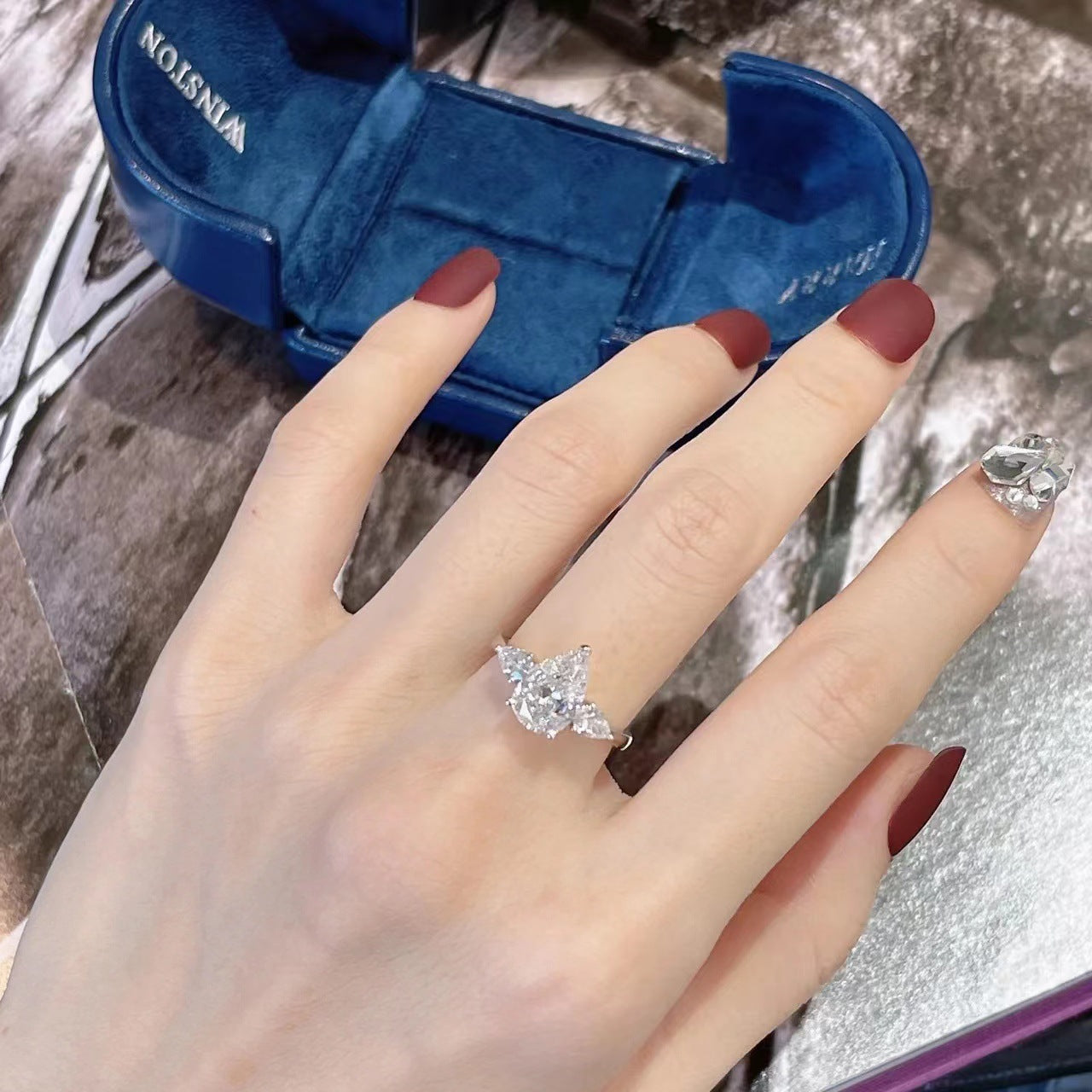 Wholesale Drop-shaped ring open micro-set  light luxury ring