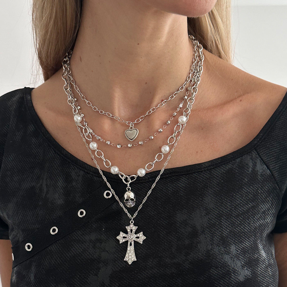 Wholesale Diamond Cross Stacked Clavicle  Heart Skull Pendant Necklace