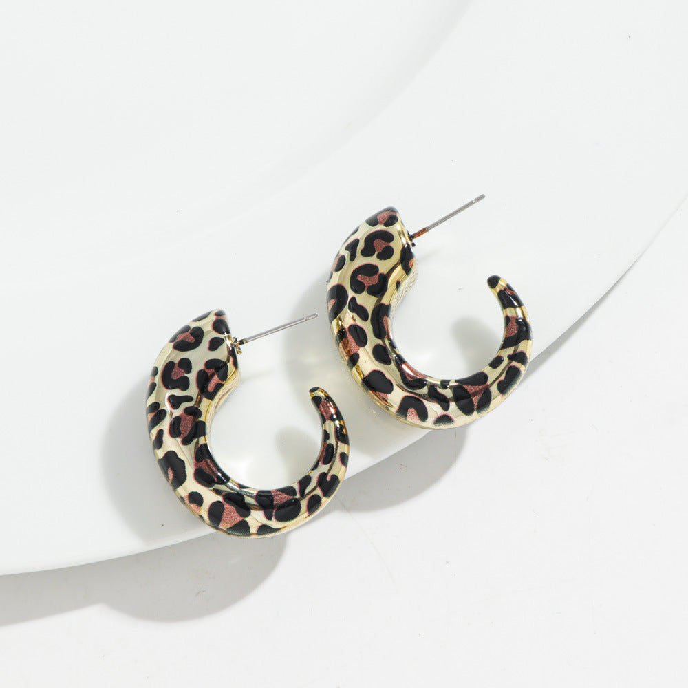 Wholesale  C- shaped Ear Ring Earrings Retro Earrings