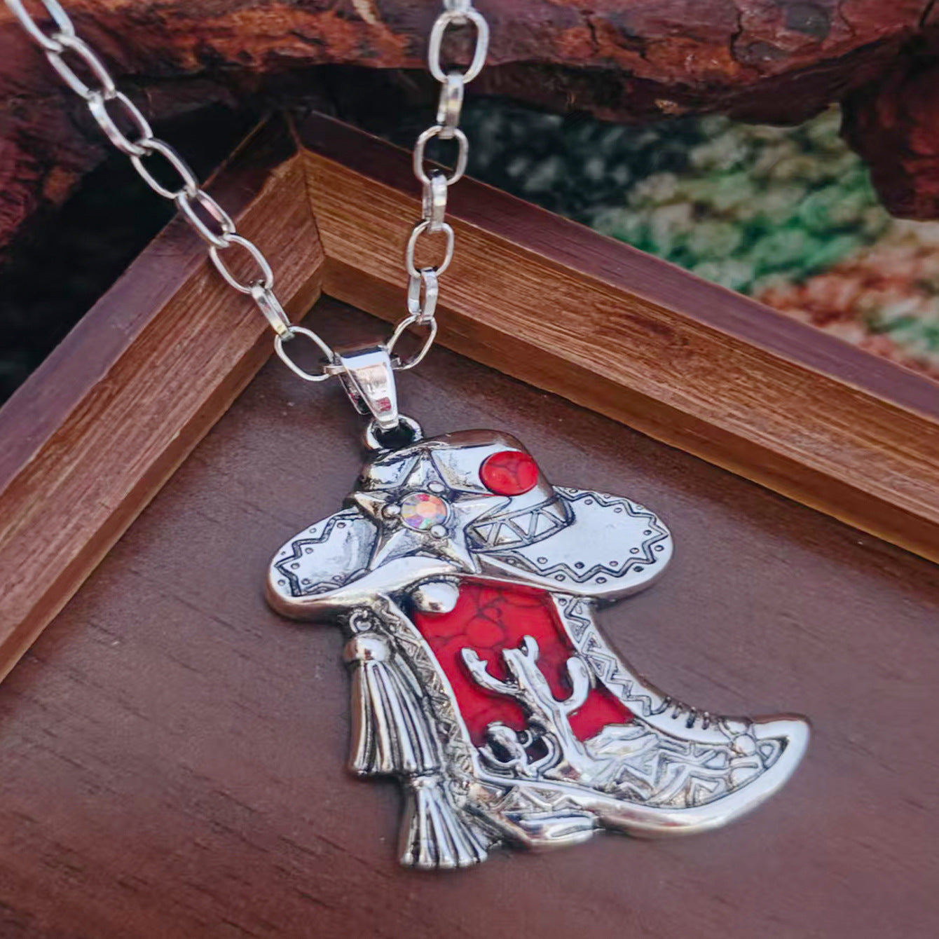 Wholesale Retro Western Cowboy Boot Necklace With Turquoise Horse Head Pendant Fashion Jewelry Accessory For Party And Gift