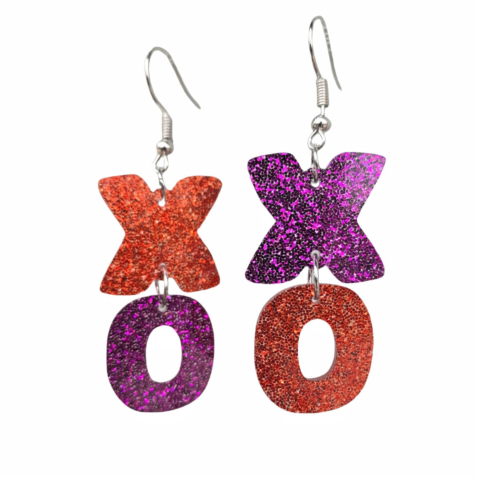 Wholesale Valentine's Day Love Hollow Heart-shaped earrings
