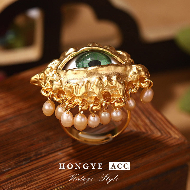 Wholesale Vintage Devil's Eye Ring  Luxury Retro Personality Ring