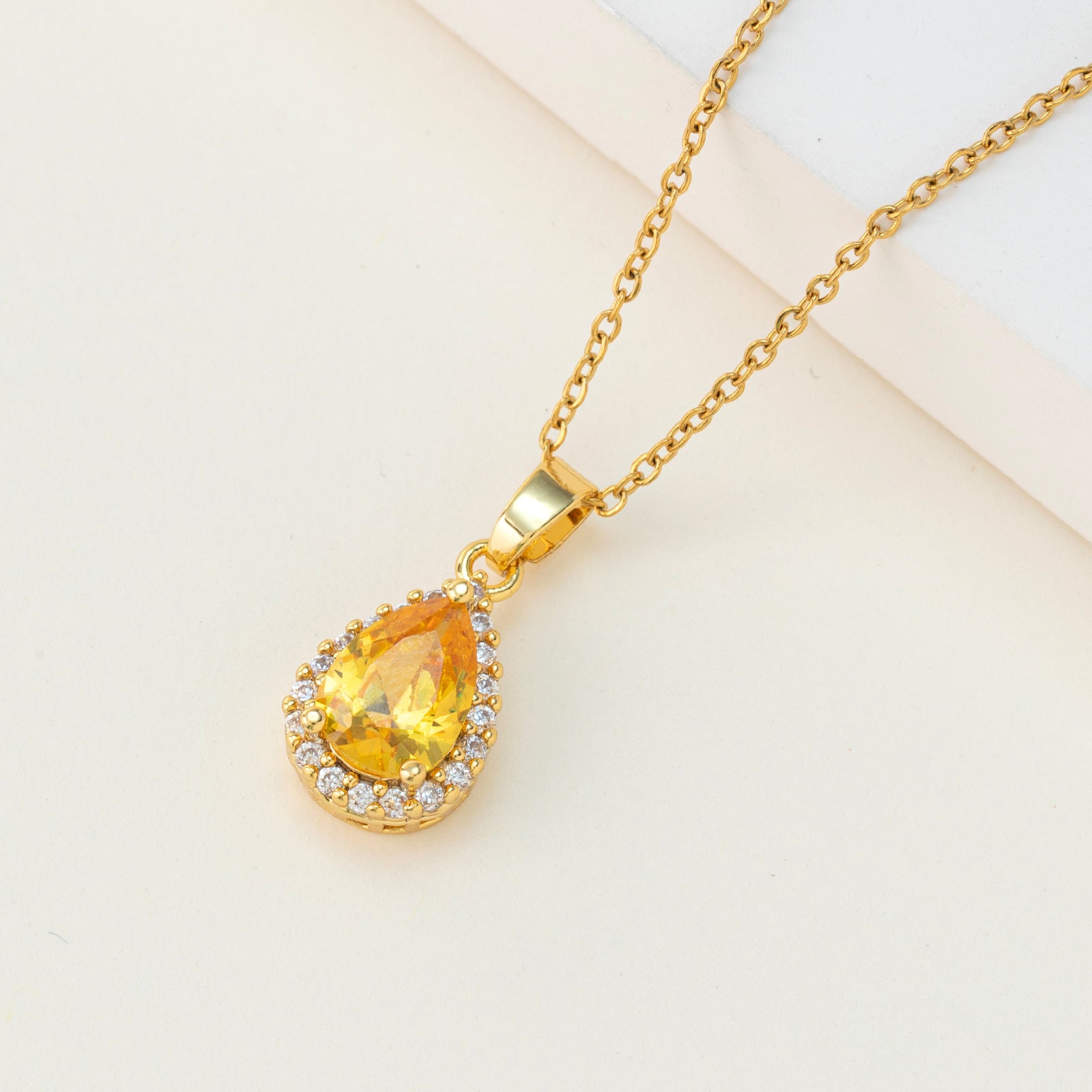 Wholesale teardrop-shaped gemstone colored zircon light luxury necklace