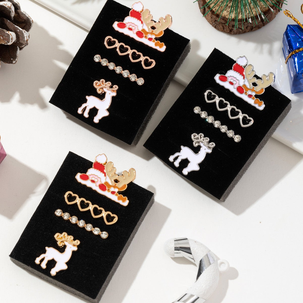 Wholesale Cross-Border New Christmas Silicone Watch Strap Decorative Buckle Suitable for Apple and Samsung Accessories Decorative Studs Factory Ready Stock