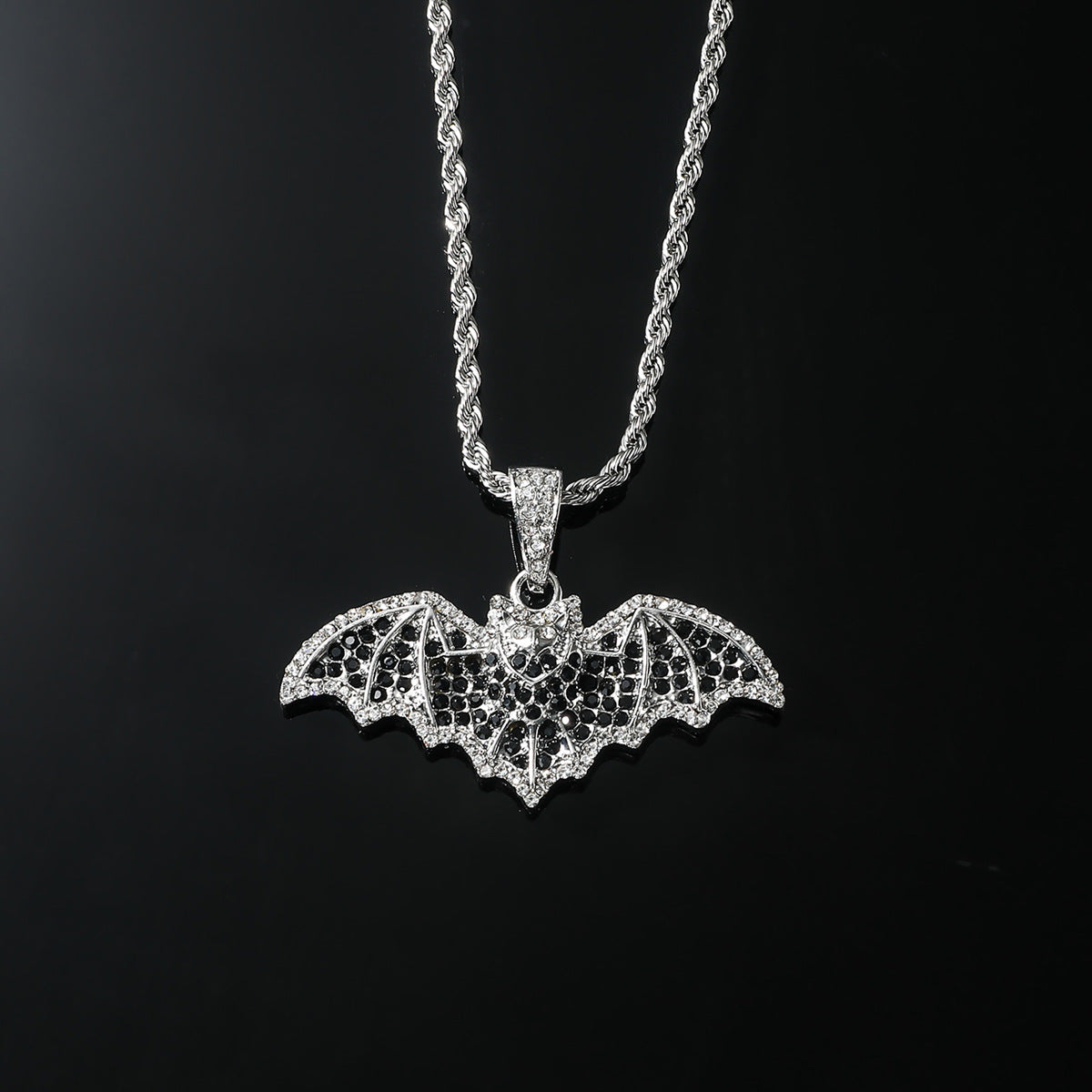 Wholesale dark Gothic style diamond-embedded bat pendant necklace sweater chain