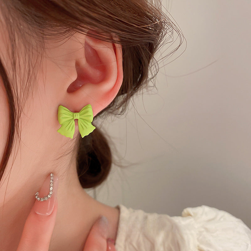 Wholesale Silver needle small green geometric love flower earrings