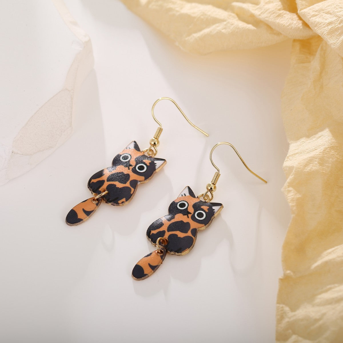Wholesale Cartoon Cat Flower Black Enamel Earrings Cute Kitten Pendant Fashion Jewelry Accessory for Women Boutique Gift