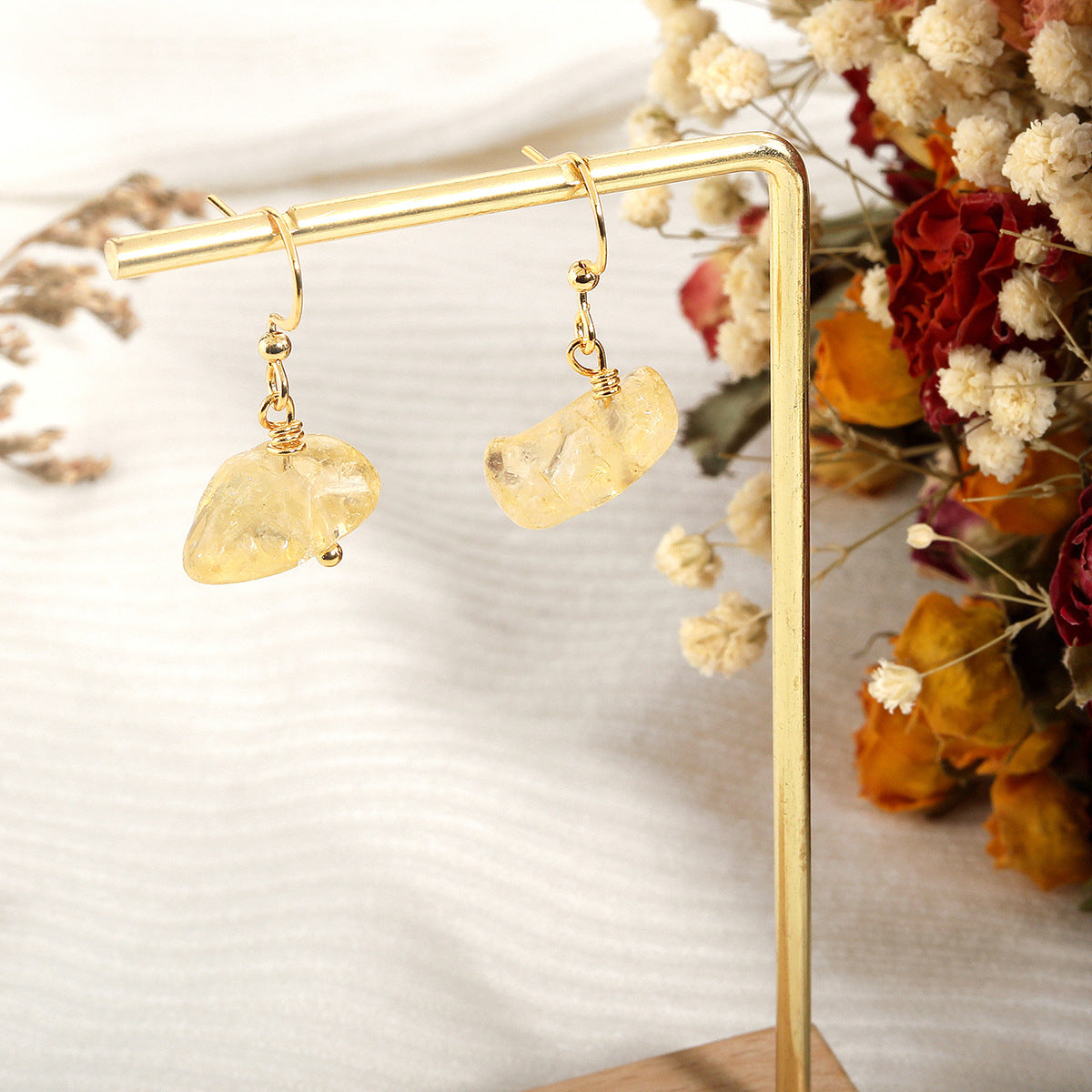 Wholesale A variety of simple natural crystal stone earrings ear jewelry