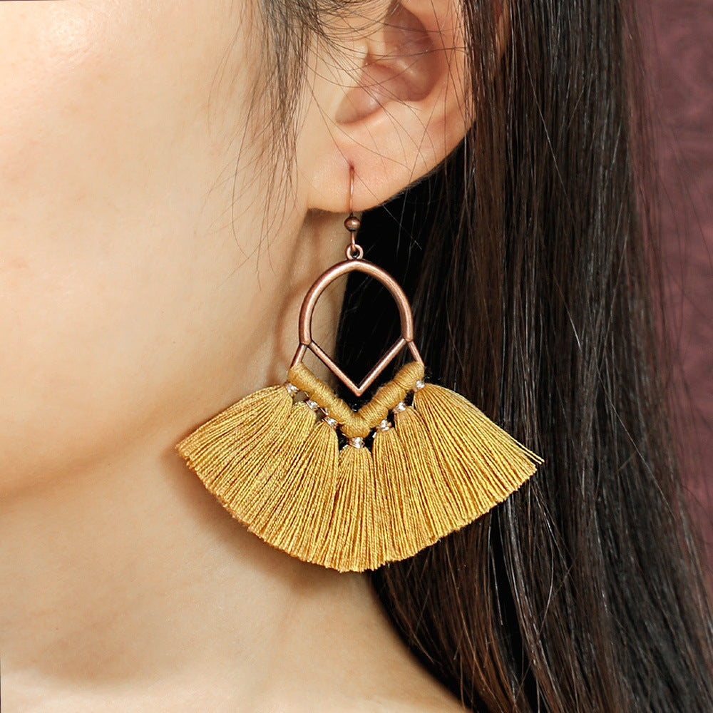 Wholesale Bohemian Fan Shaped Long Tassel Earrings