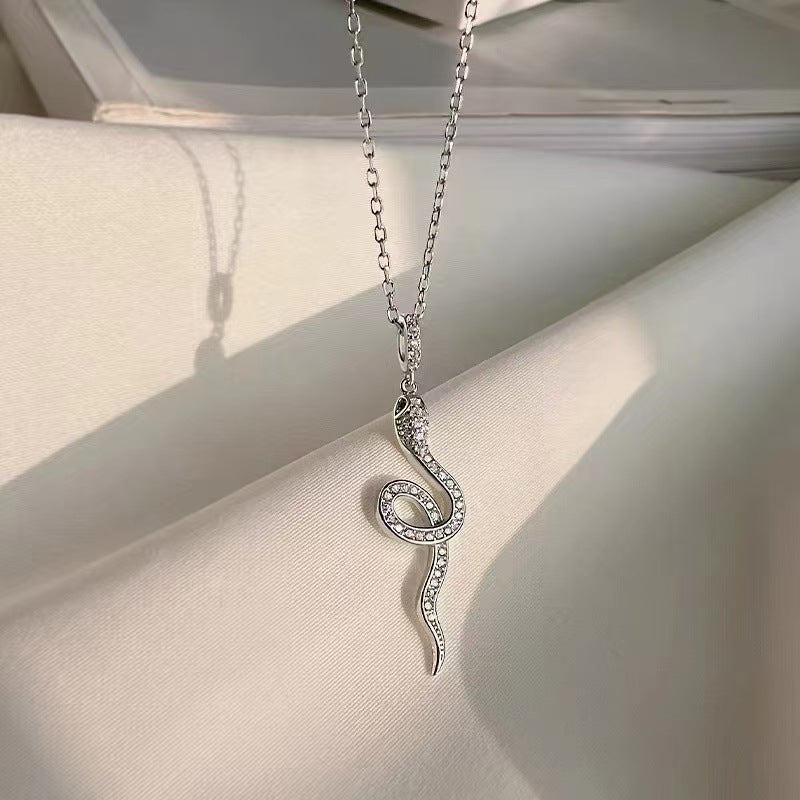 Wholesale S925 Sterling Silver Zircon Snake Necklace