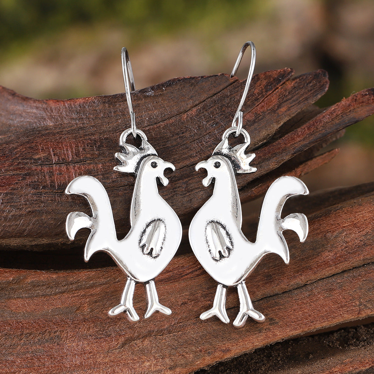Wholesale Vintage Rooster Pendant Earrings,  Zinc Alloy Ancient Silver Pair,  Trendy Animal Jewelry for Women Party Gift