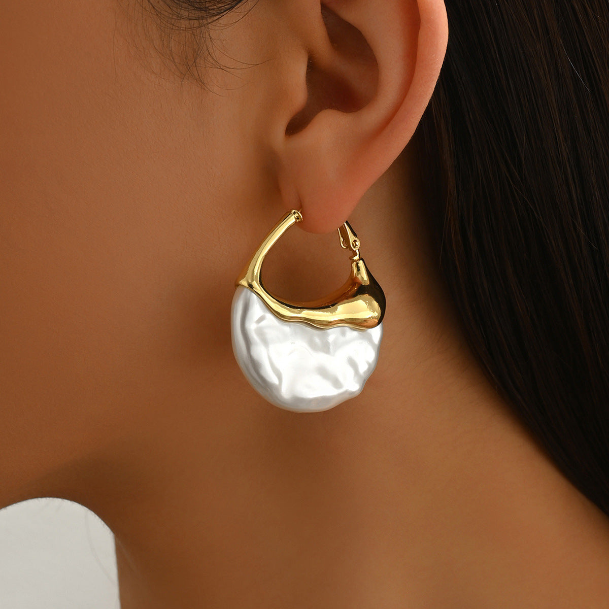 Wholesale Fashion Pearl Inlay Geometric Earrings,  European American Style,  Stylish Jewelry for Women