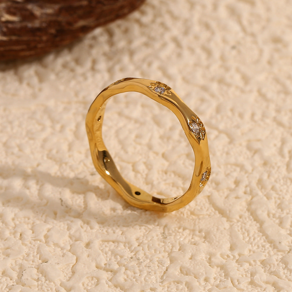 Wholesale Stainless Steel Gold Plated Wavy Star Ring,  Fashion Jewelry Accessory for Boutique Resale