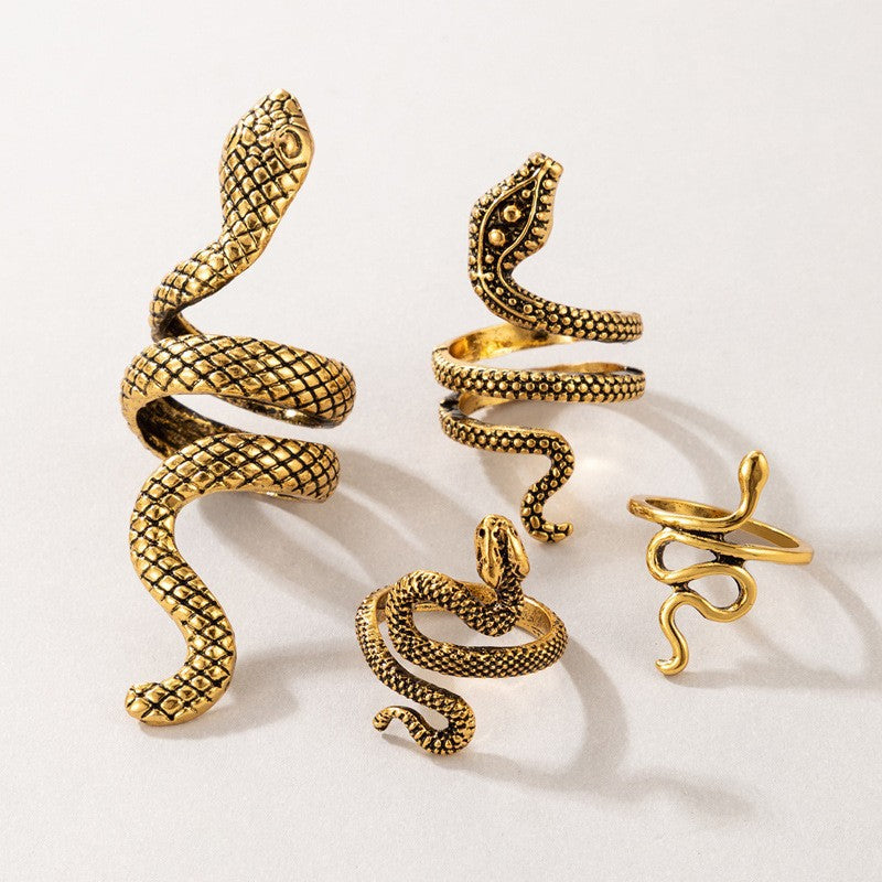 Wholesale  fashion snake ring personality punk skull hand bone ring