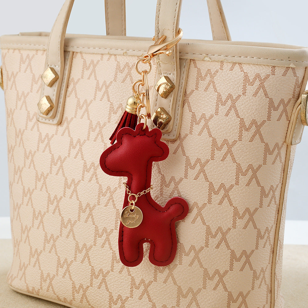 Wholesale Giraffe PU Leather Keychain Cute Fashion Bag Charm Car Key Accessory Gift Boutique