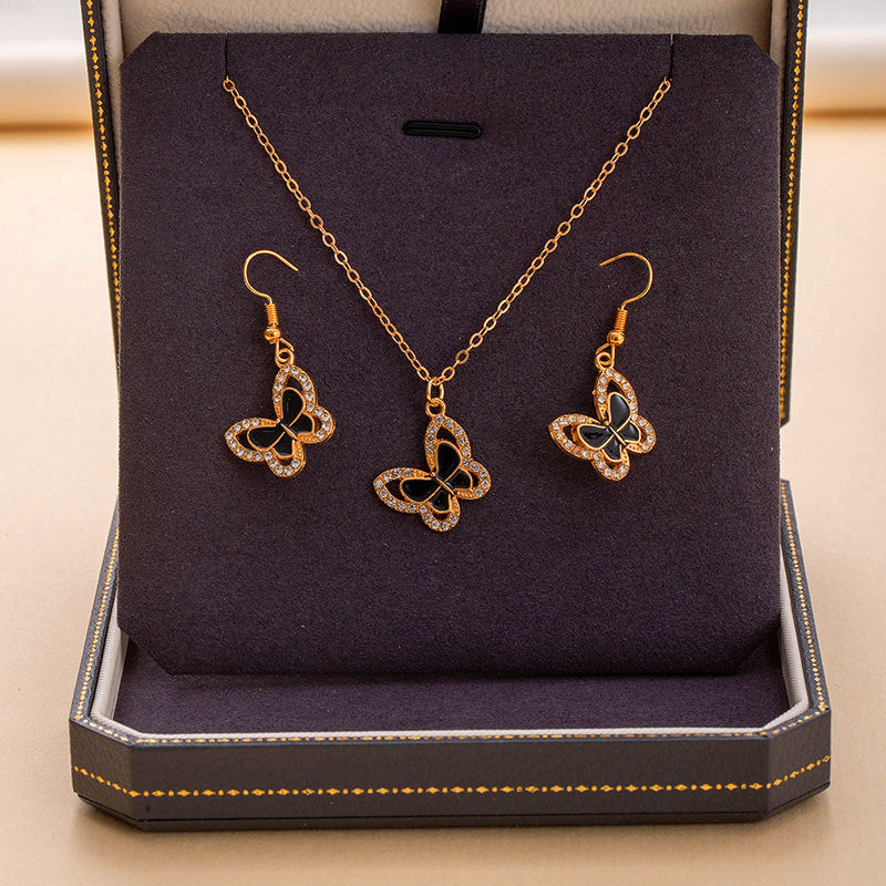 Wholesale Love Butterfly Clavicle Chain Ear Hook  Necklace