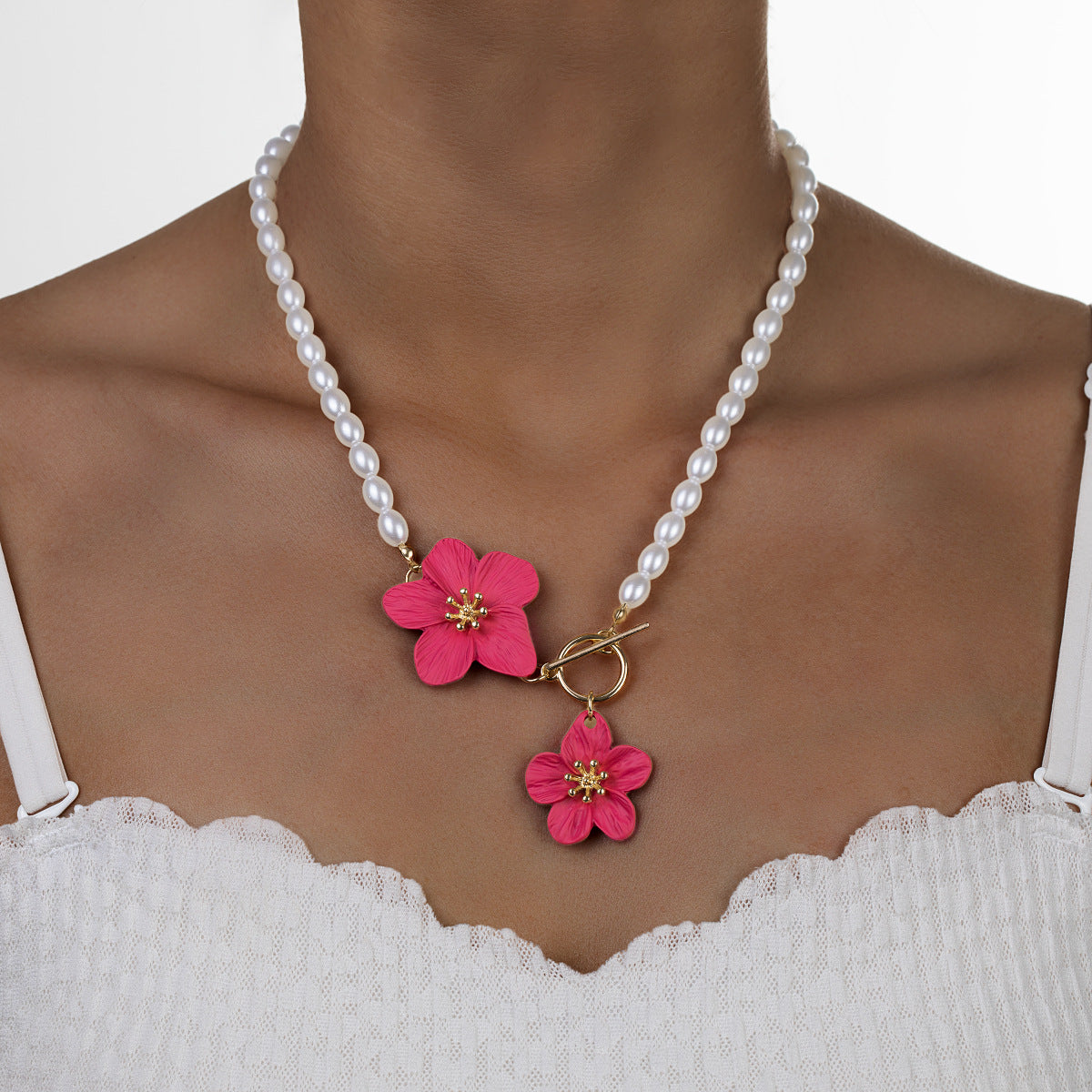 Wholesale Three-dimensional Flower OTbuckle Chain  Necklace