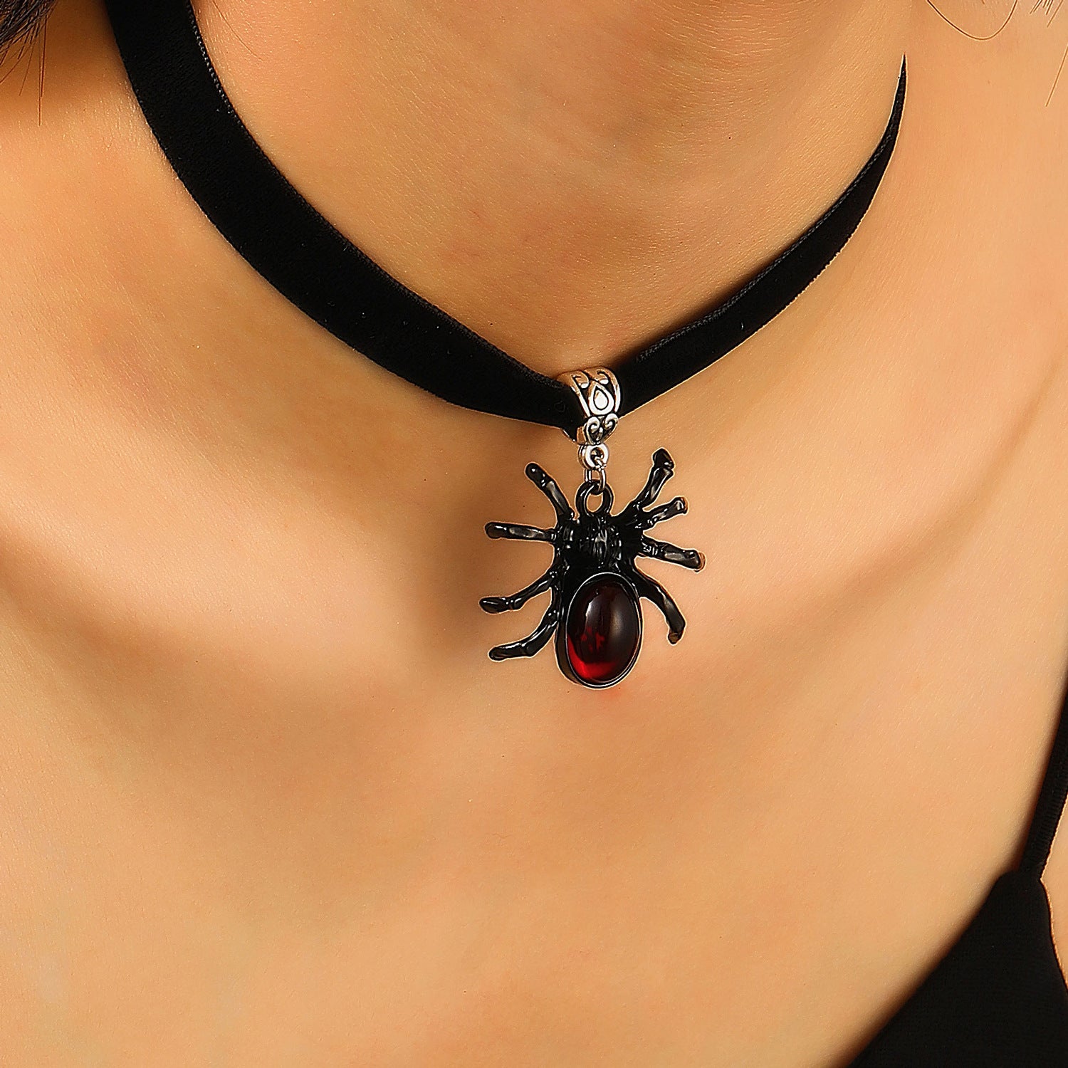 Wholesale Gothic Cross Choker Necklace Ancient Silver Rivet Flower Vine Design,  Trendy Jewelry Accessory for Gift or Boutique Resale