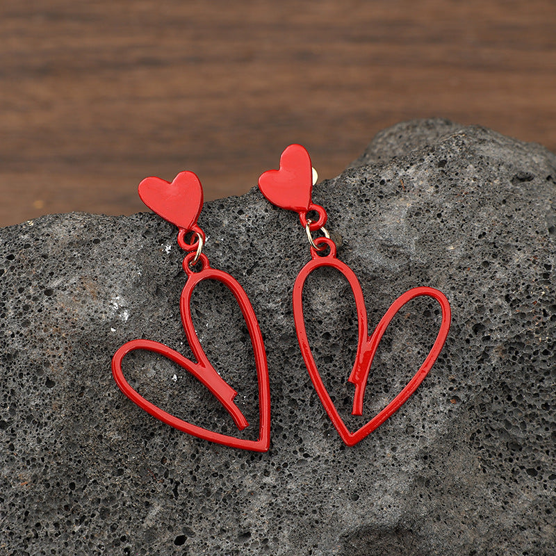 Wholesale Chic Love-Themed Hollow Alloy Earrings - Trendy Fashion Accessory for Everyday Wear or Gift