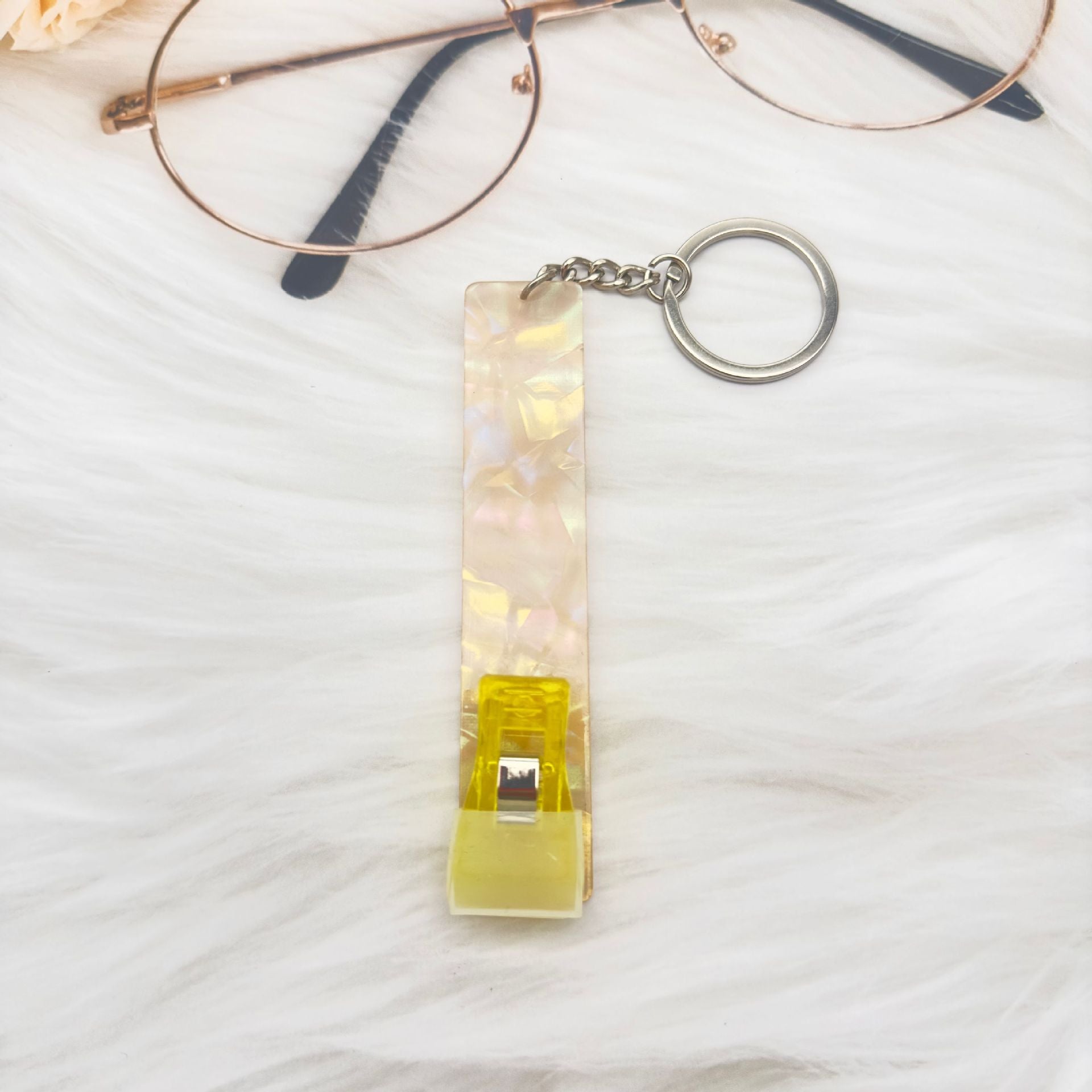 Wholesale  ATM card picker long nail card picker keychain