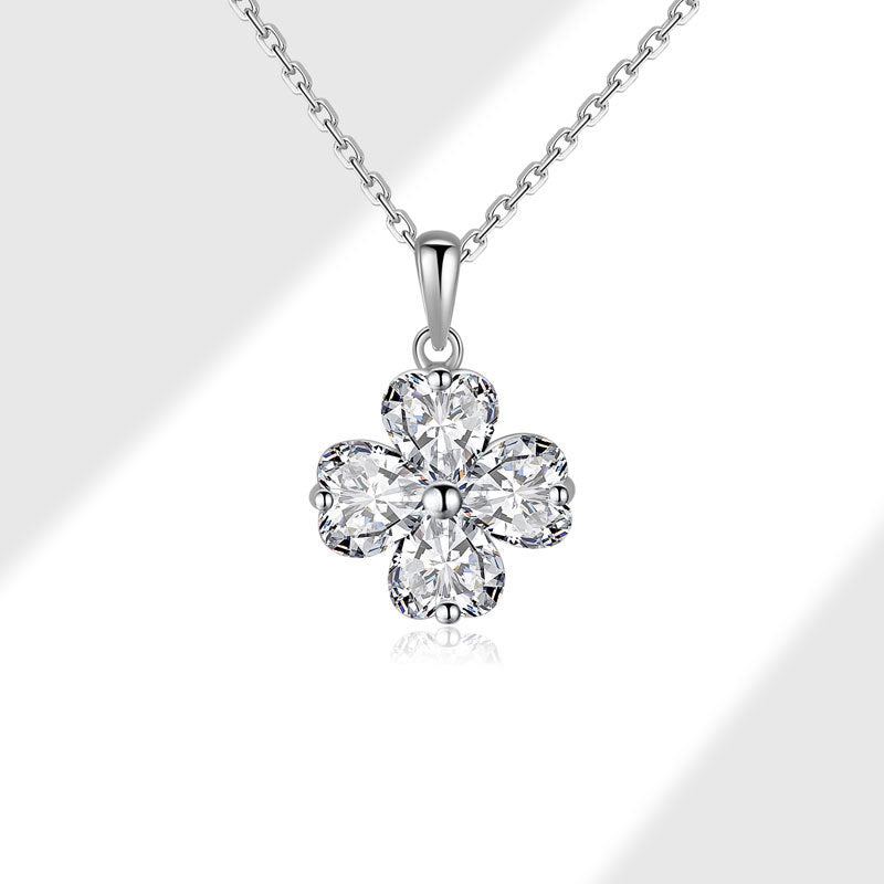 Wholesale Love Heart Four-Leaf Clover S925 Sterling Silver Clavicle Chain with Zircon – Fashion Accessory for Women