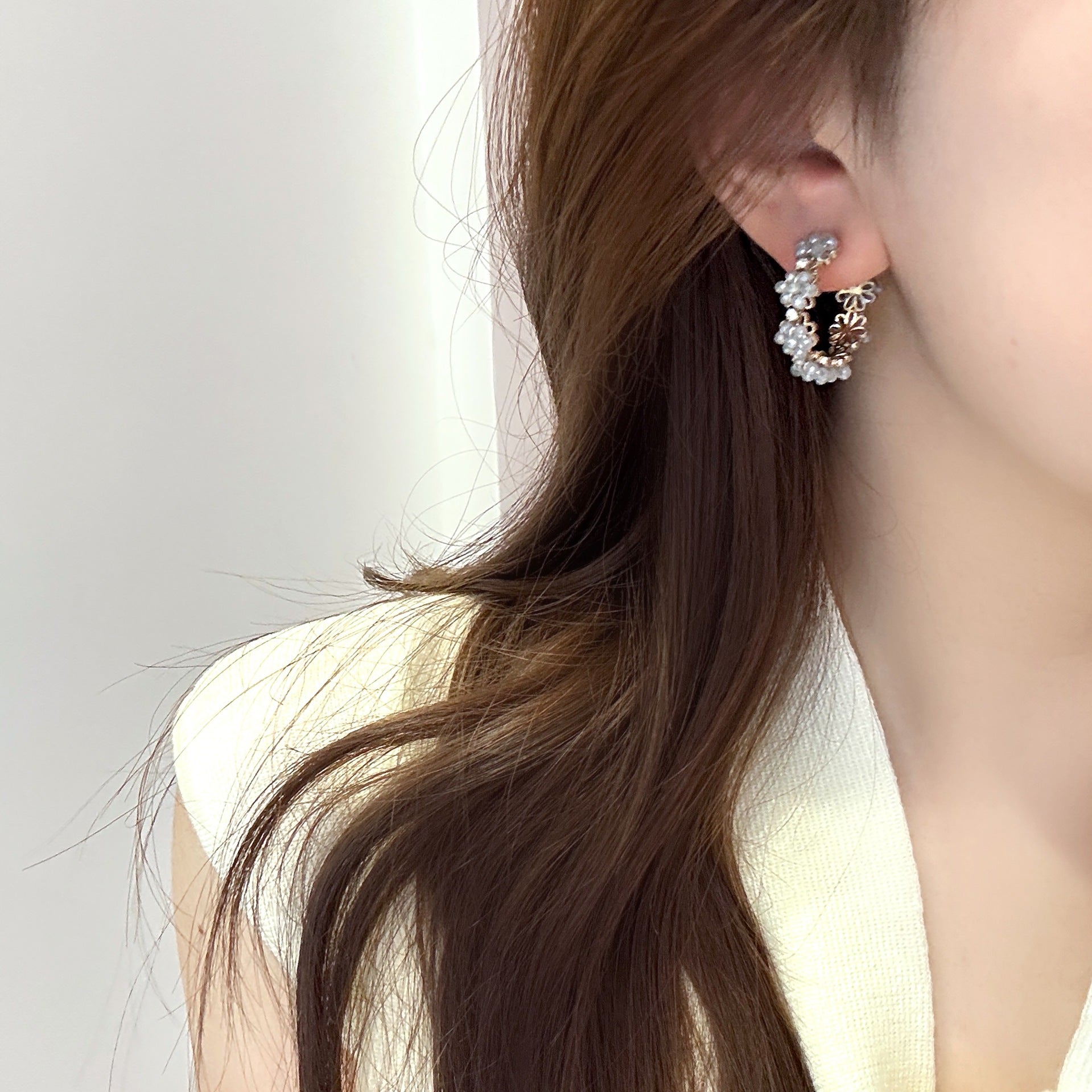 Wholesale  Blue Hoop Earrings Crystal Flower Earrings