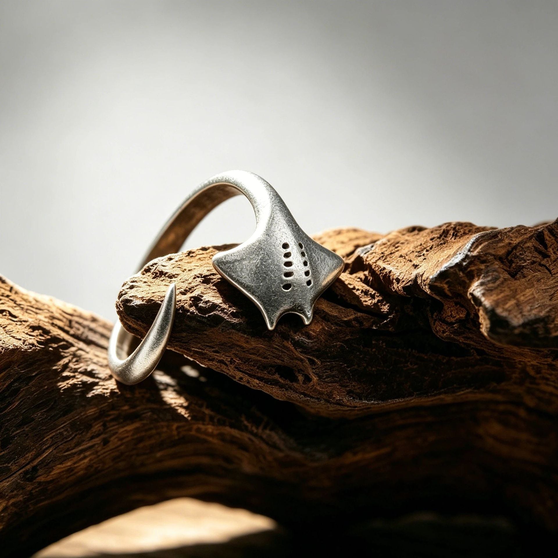 Wholesale Zinc Alloy Manta Ray Open Ring Vintage Ocean Animal Fashion Jewelry