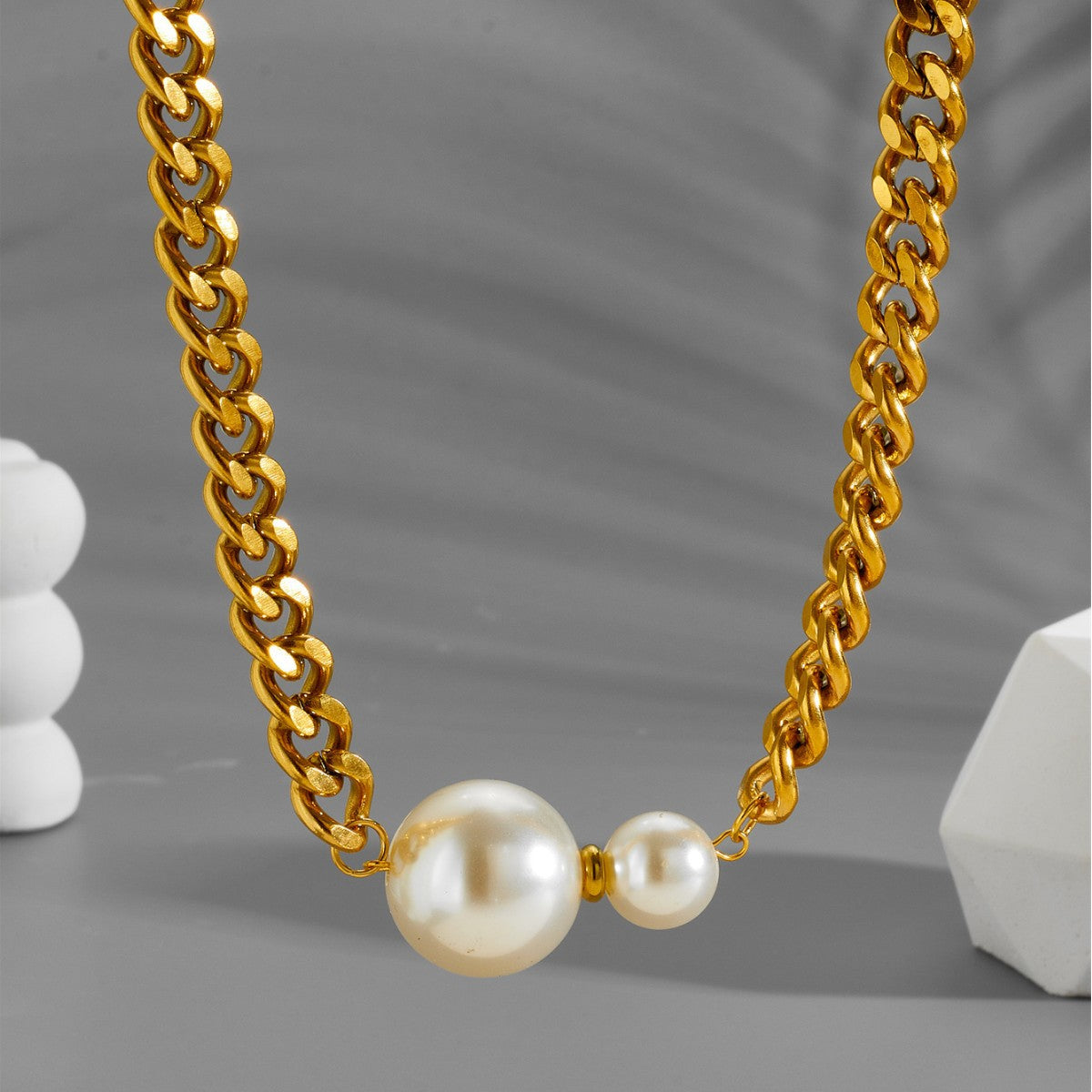 Wholesale Pearl Pendant Vintage Street Thick Chain Neck Chain Necklace