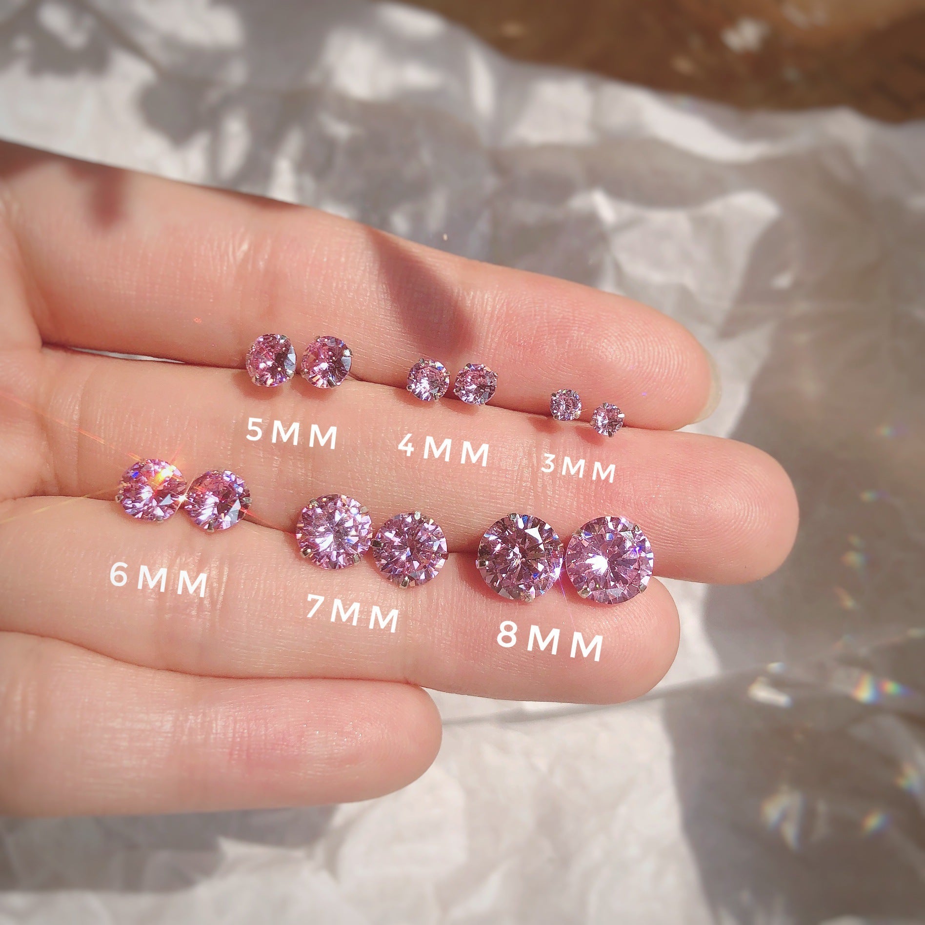 Wholesale Chic Copper Electroplated Sparkling Earrings Fashion Jewelry Accessory for Women