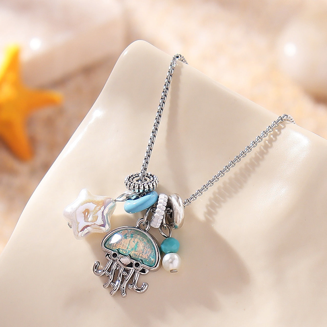 Wholesale Star rice beads blue jellyfish crystal multi-element necklace